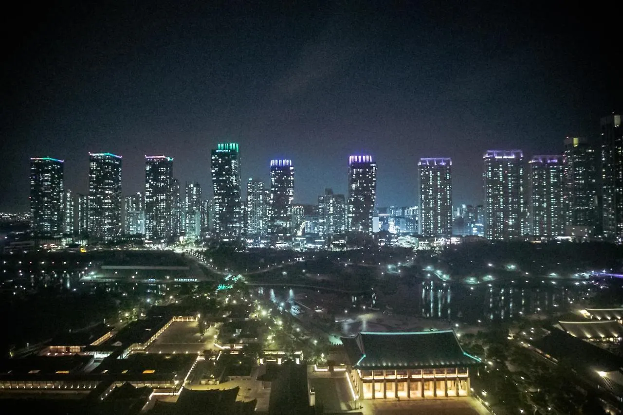 Songdo Central Park Hotel Incheon 4*,  South Korea