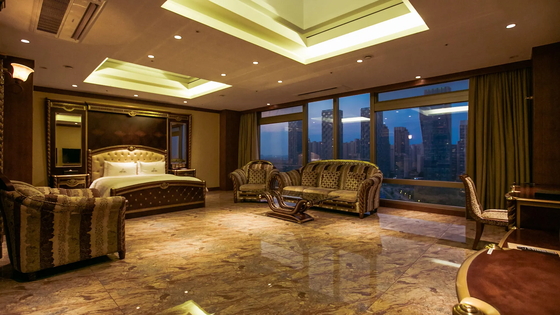 Songdo Central Park Hotel Incheon 4*,
