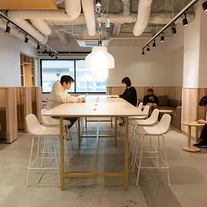 Hotel Plus Hostel Sapporo 삿포로 시