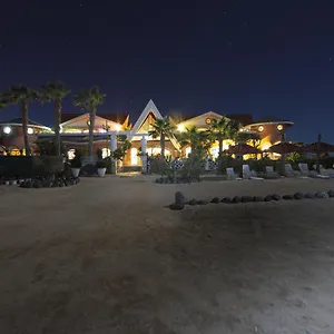Pensión Residencial Cabo Palace Santa María