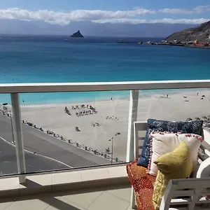 Bed and breakfast @georgette Mindelo